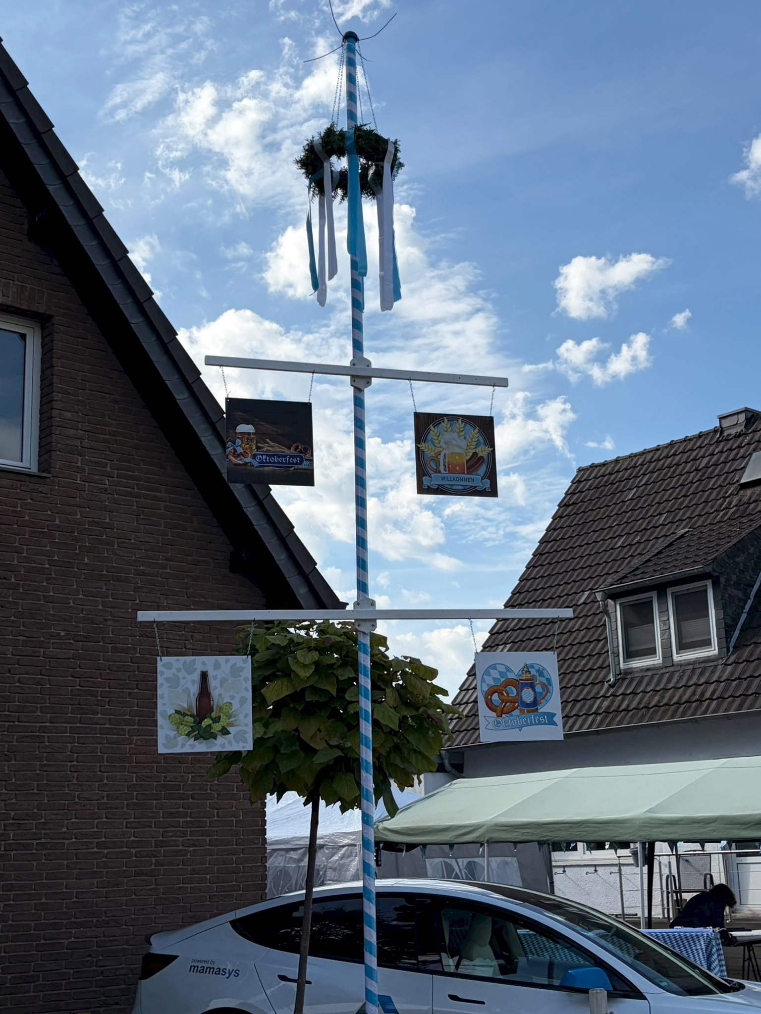 Der "Festmast" in Vorbereitung